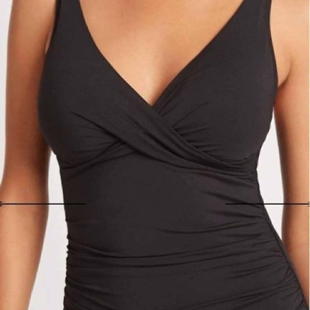 Sealevel Essentials Cross Front Multifit One Piece Black 6 NWOT - Picture 5 of 13